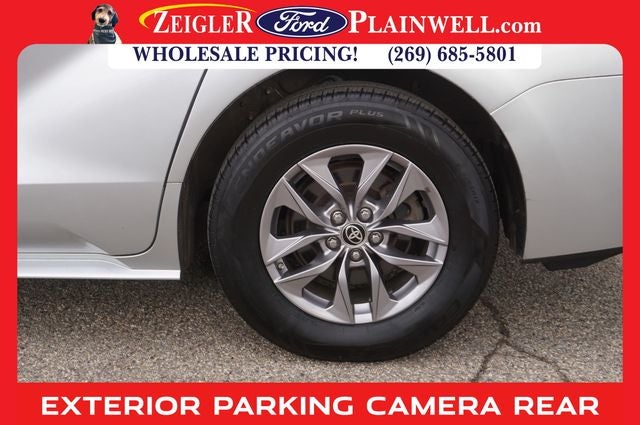 2021 Toyota Sienna LE 8 Passenger