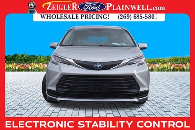 2021 Toyota Sienna LE 8 Passenger