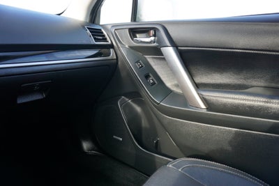 2018 Subaru Forester 2.5i Limited AWD Heated Leather Power Moonroof