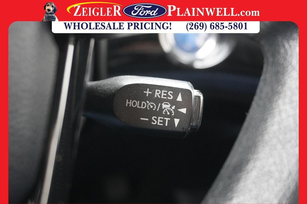 2022 Toyota Prius L HYBRID