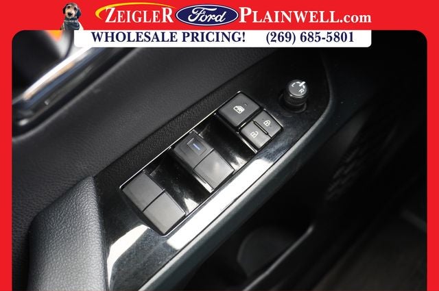 2022 Toyota Prius L HYBRID