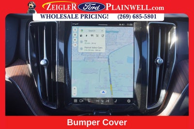 2023 Volvo XC60 Recharge Plug-In Hybrid T8 Plus Dark Theme