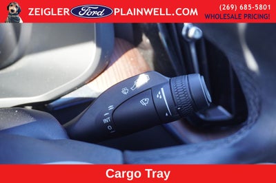 2023 Volvo XC60 Recharge Plug-In Hybrid T8 Plus Dark Theme