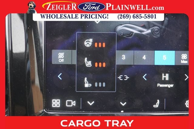 2023 Volvo XC60 B5 Ultimate Bright Theme