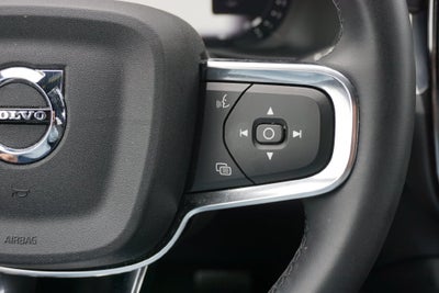 2024 Volvo XC40 B5 Core AWD NAVIGATION HEATED SEATS RAR CAMERA