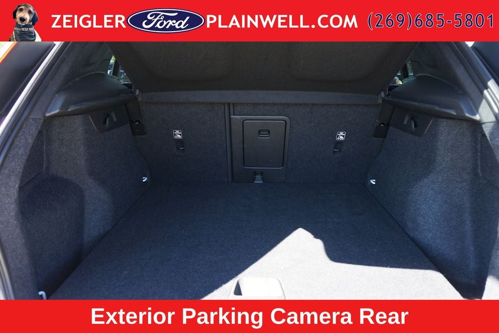 2024 Volvo XC40 B5 Core AWD HEATED LEATHER MOONROOF NAVIGATION