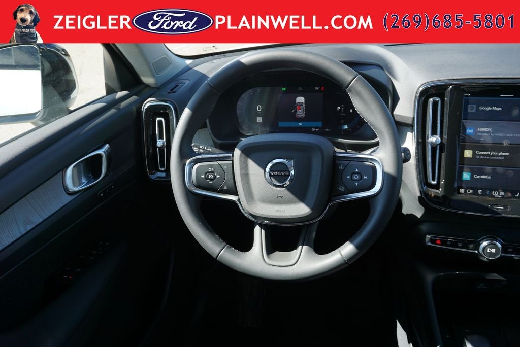 2024 Volvo XC40 B5 Core AWD HEATED LEATHER MOONROOF NAVIGATION