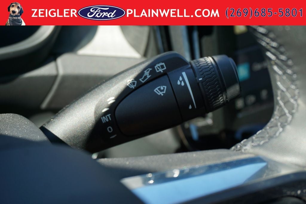 2024 Volvo XC40 B5 Core AWD HEATED LEATHER MOONROOF NAVIGATION