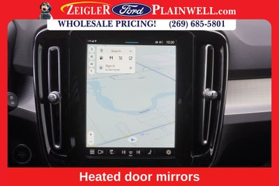 2024 Volvo XC40 B5 Core AWD