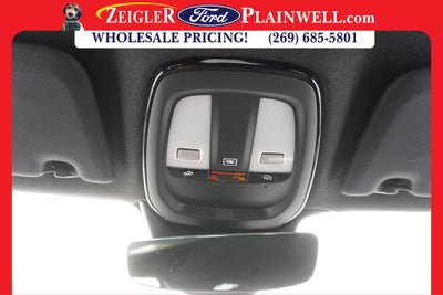 2024 Volvo XC40 B5 Core AWD