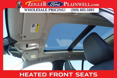 2023 Volvo XC40 B5 Plus Dark Theme AWD HEATED LEATHER POWER MOONROOF NAV