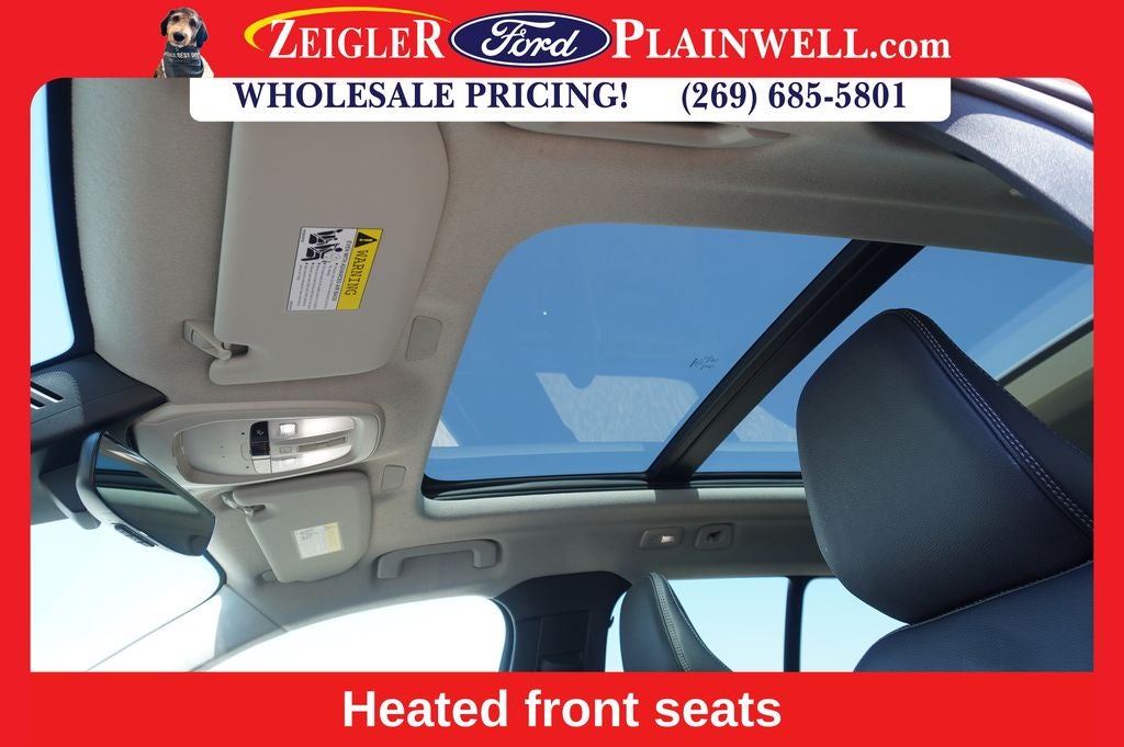 2023 Volvo XC40 B5 Plus Dark Theme AWD HEATED LEATHER POWER MOONROOF NAV