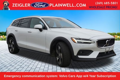 2024 Volvo V60 Cross Country B5 Plus PLUS PKG CLIMATE PKG POWER MOONROOF