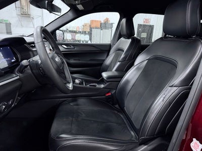 2025 Jeep Grand Cherokee Altitude 4x4