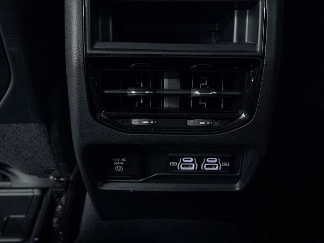 2025 Jeep Grand Cherokee Altitude 4x4