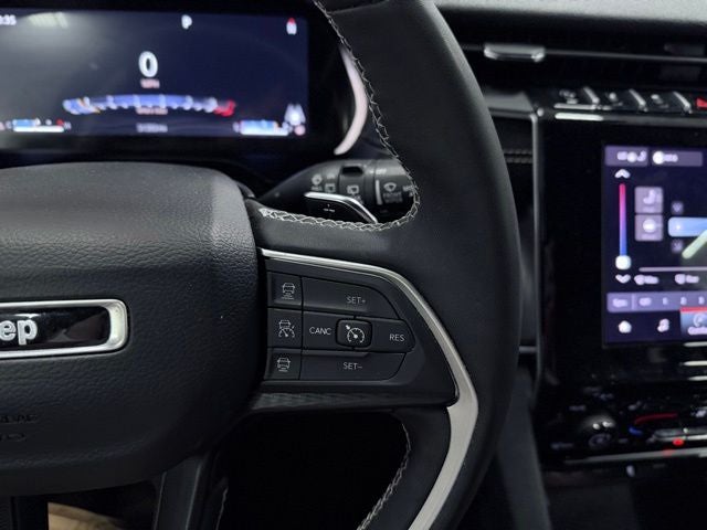 2025 Jeep Grand Cherokee Altitude 4x4