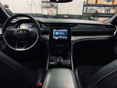 2023 Jeep Grand Cherokee Altitude 4x4