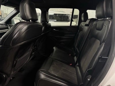 2023 Jeep Grand Cherokee Altitude 4x4