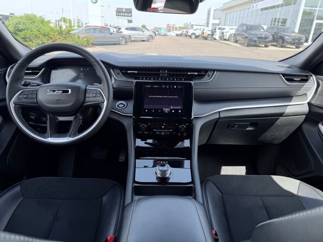 2025 Jeep Grand Cherokee Altitude 4x4