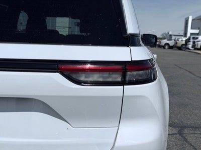 2025 Jeep Grand Cherokee Altitude 4x4