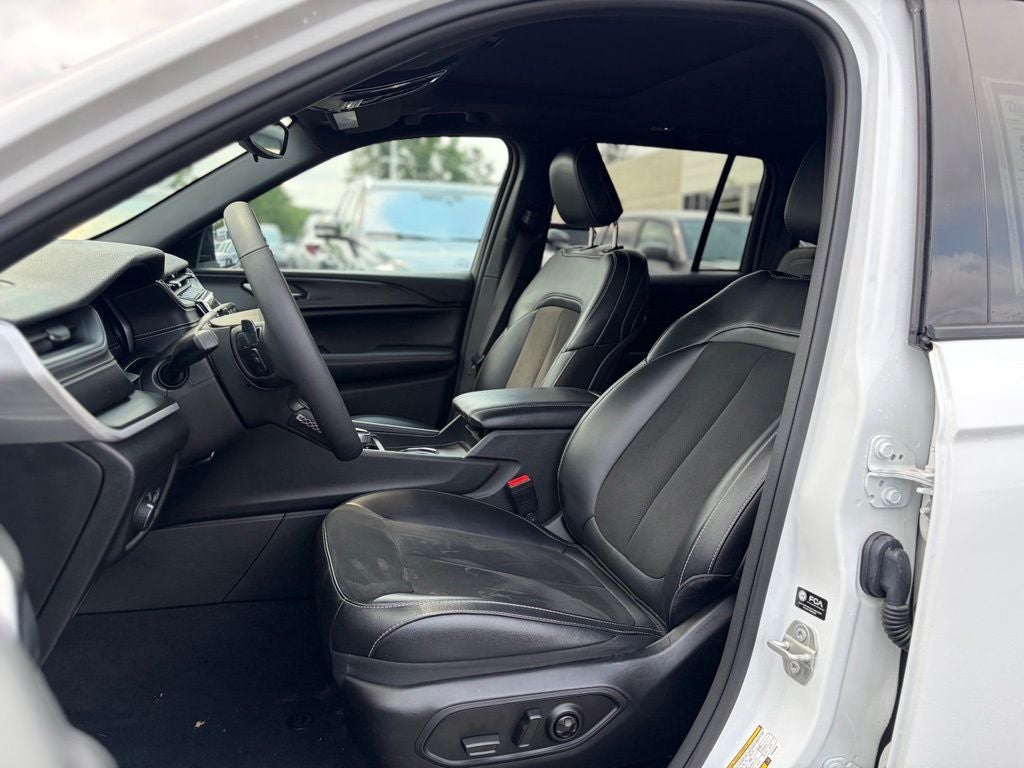 2023 Jeep Grand Cherokee Altitude X