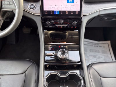 2023 Jeep Grand Cherokee Limited * Certified Pre-Owned *