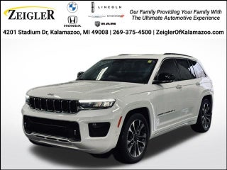 2023 Jeep Grand Cherokee Overland 4x4