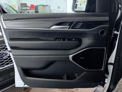 2023 Jeep Wagoneer Series III 4x4