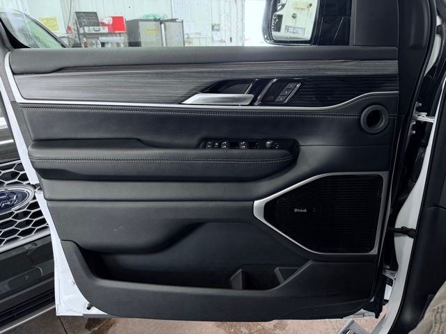 2023 Jeep Wagoneer Series III 4x4