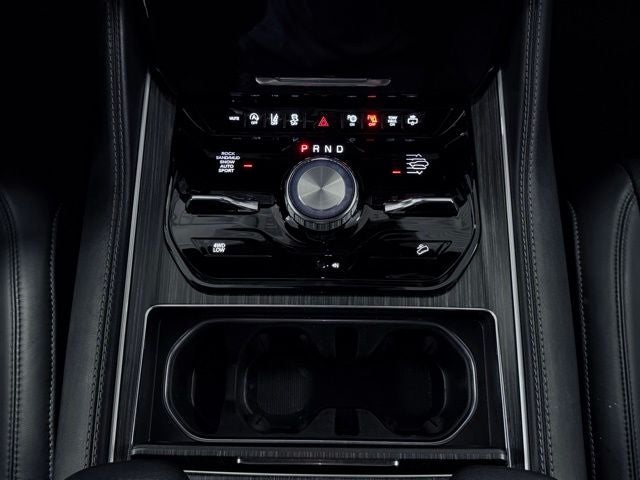 2023 Jeep Wagoneer Series III 4x4