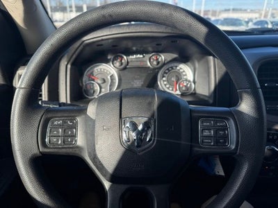 2022 RAM 1500 Classic Tradesman Crew Cab 4x4 5'7' Box