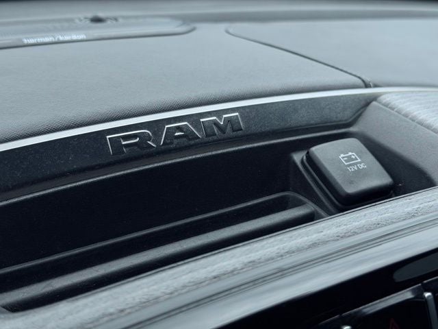 2020 RAM 1500 Limited Crew Cab 4x4 5'7' Box
