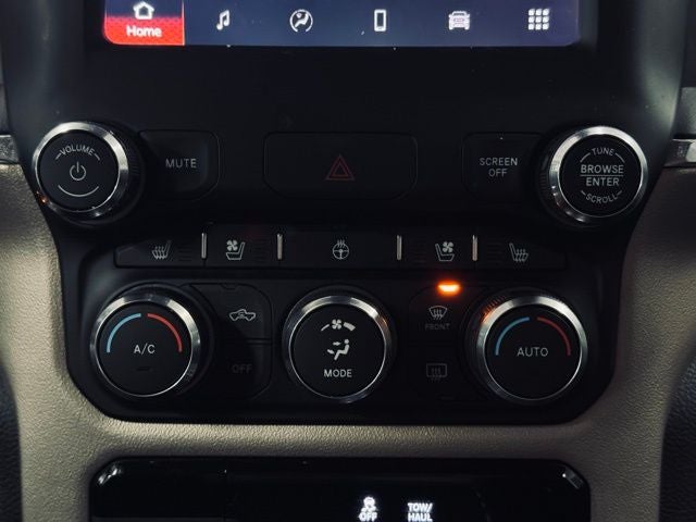 2022 RAM 1500 Laramie Crew Cab 4x4 5'7' Box