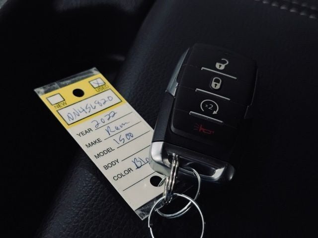 2022 RAM 1500 Laramie Crew Cab 4x4 5'7' Box