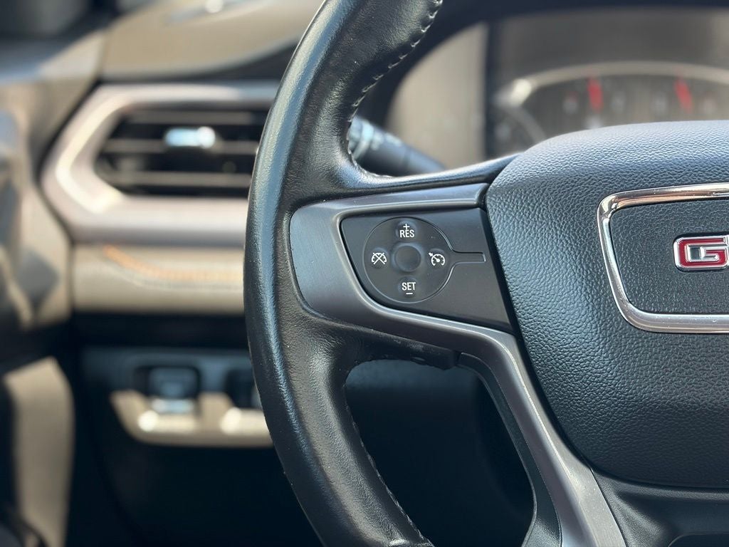 2020 GMC Acadia AT4