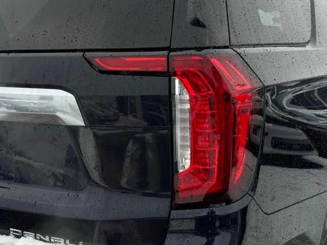 2021 GMC Yukon 4WD Denali