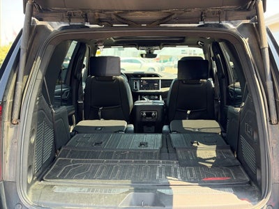 2022 GMC Yukon 4WD Denali