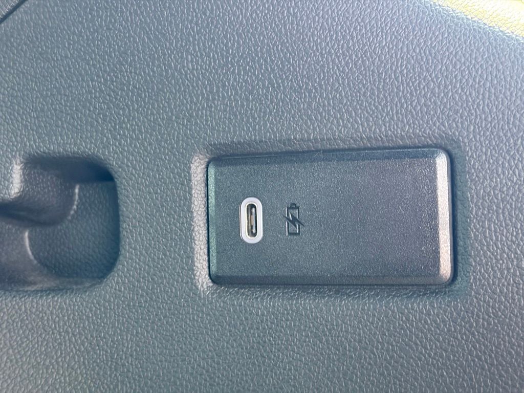 2022 GMC Yukon 4WD Denali