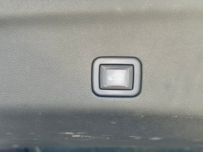 2022 GMC Yukon 4WD Denali