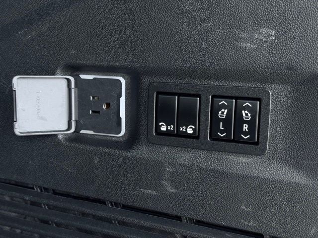 2021 GMC Yukon XL 4WD SLT