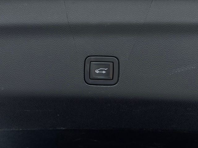 2021 GMC Yukon XL 4WD SLT