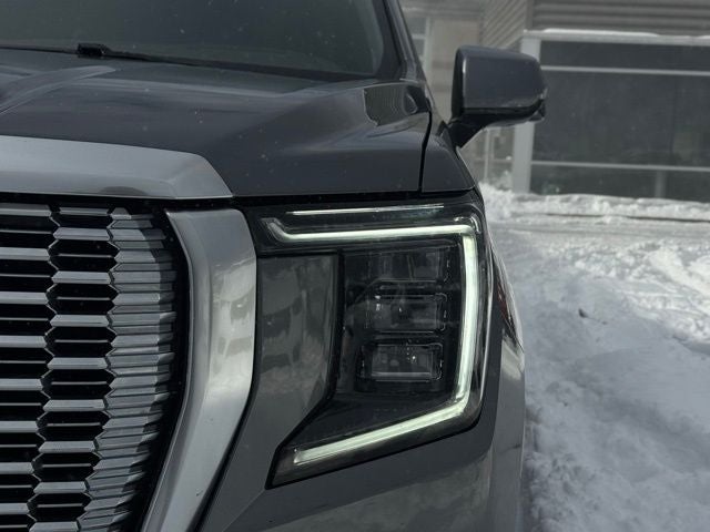 2022 GMC Yukon XL 4WD Denali