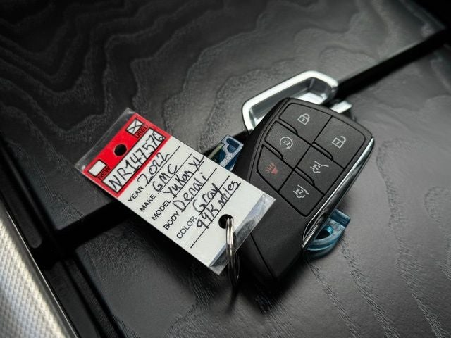 2022 GMC Yukon XL 4WD Denali