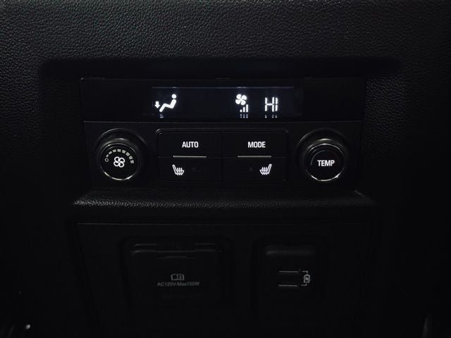 2022 Chevrolet Traverse AWD Premier