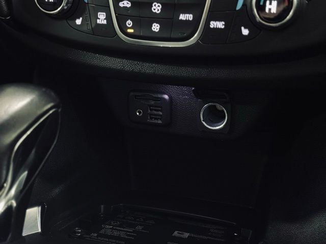 2022 Chevrolet Traverse AWD Premier