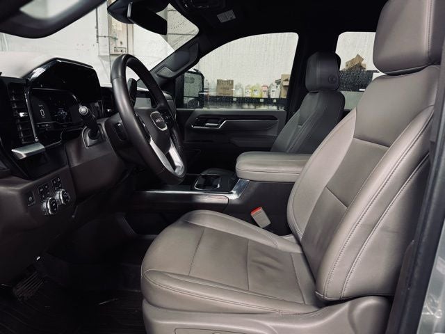 2024 GMC Sierra 2500HD 4WD Crew Cab Standard Bed SLT