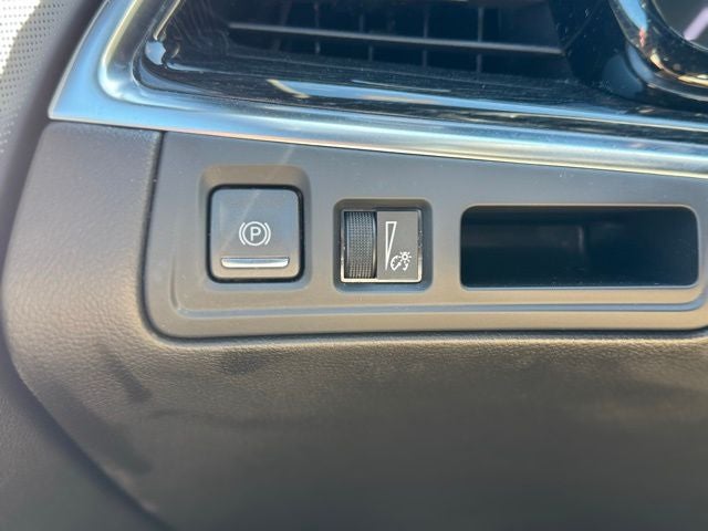 2025 Cadillac XT5 AWD Premium Luxury