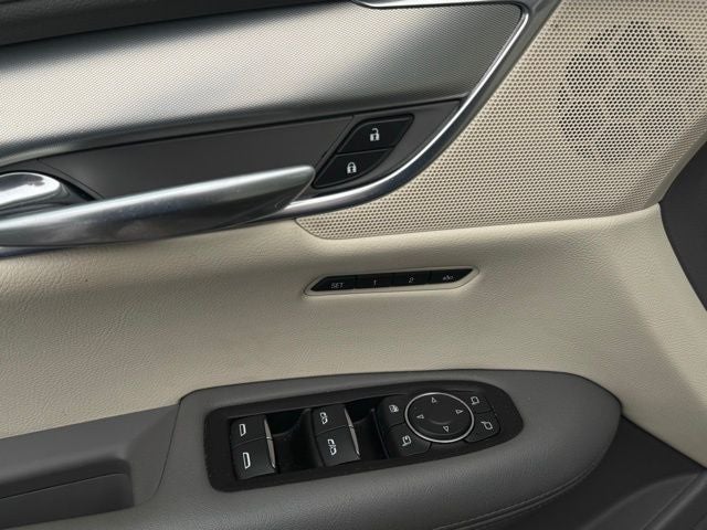 2018 Cadillac XT5 Premium Luxury