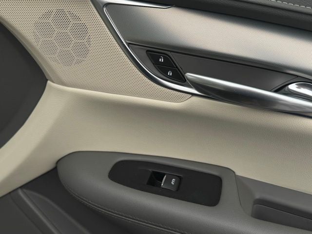 2018 Cadillac XT5 Premium Luxury