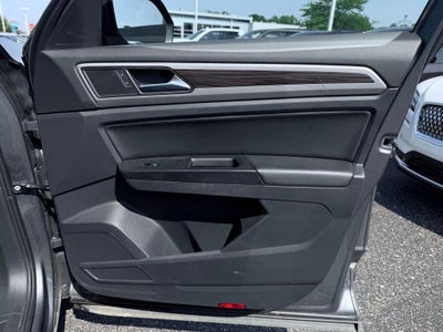 2021 Volkswagen Atlas 3.6L V6 SE w/Technology